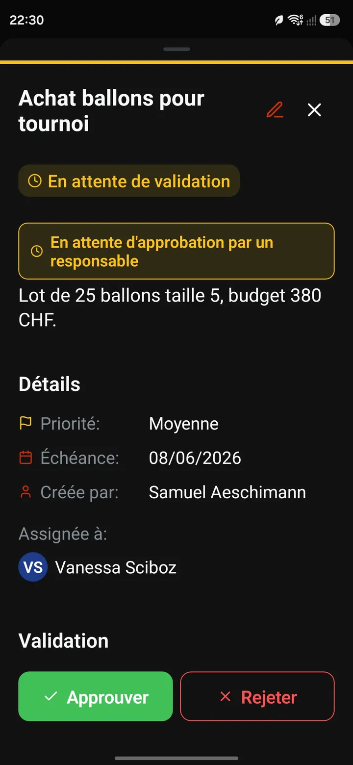 Konclav — détail d'une tâche avec circuit de validation Approuver / Rejeter